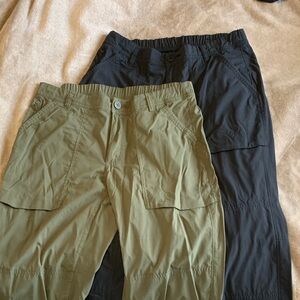 REI Women's Black and Olive Pants Set